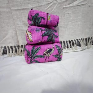 Borsa da trucco e da toeletta, borsa cosmetica, fatta a mano, borsa da trucco, regalo ideale, piccola borsa da lavaggio per donna, in cotone trapuntato a blocchi stampato, custodia per borsa