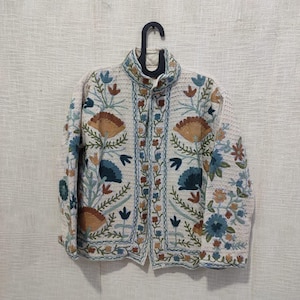 Handmade Suzani Embroidery Jacket, Winter Wear Jacket Coat, Womens Coat, Suzani Short Jacket, TNT Fabric Suzani Jacket, Robe, Gift For Her
