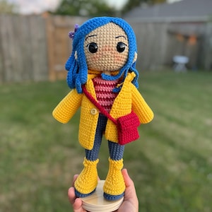 Crochet Coraline Keychain image 14
