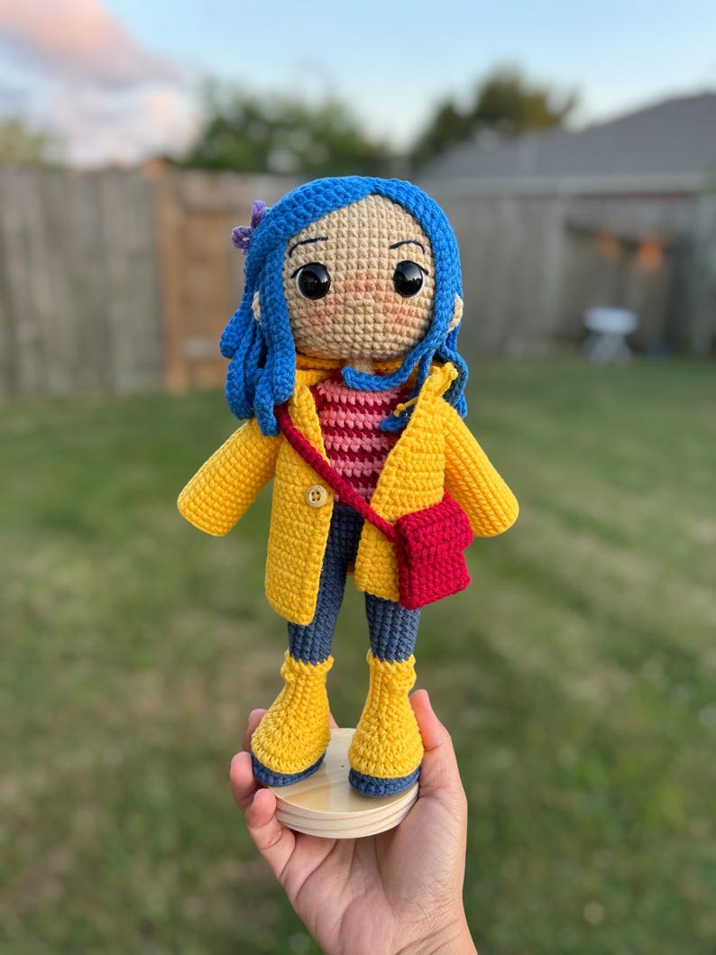 Crochet Coraline Keychain image 14