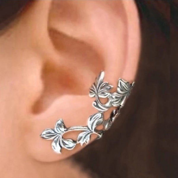 Boucles d’oreilles wrap avec des feuilles