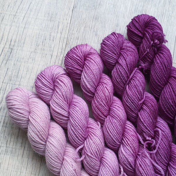 First in Fourth - Purple 5x Mini Skein Fade Set - Hand dyed yarn - Superwash sock 75 Merino 25 Nylon, 4 ply fingering weight 5x 20g