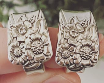Vintage APRIL Spoon Ring, Silverware Spoon Ring, Silverware Jewelry, Sunflower Jewelry, Gifts for Her, Sunflower Ring