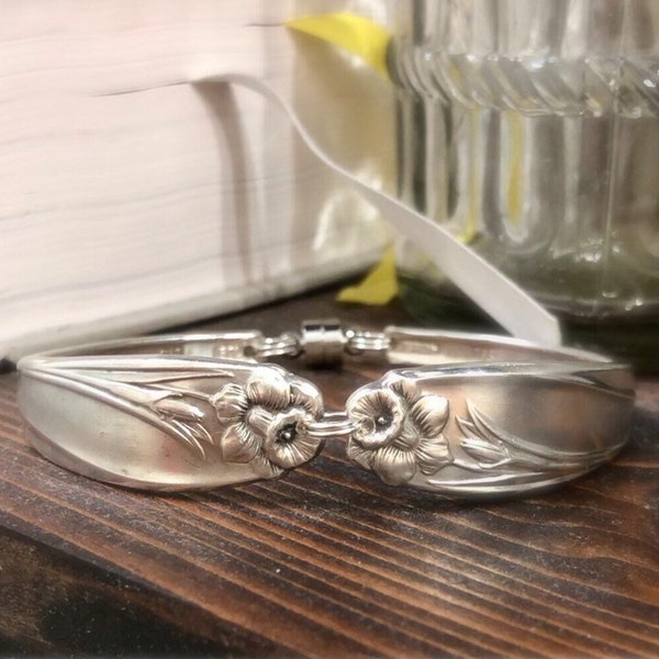 Spoon Bracelet- “Daffodil”, Vintage Bracelet, Silverware Bracelet, Spoon Bracelet, Silverware Jewelry, Spoon Jewelry, Gifts for Her