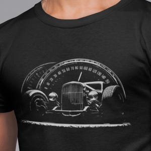 Classic car shirt featuring 30&#39;s-era hot rod with speedometer background - Unisex t-shirt