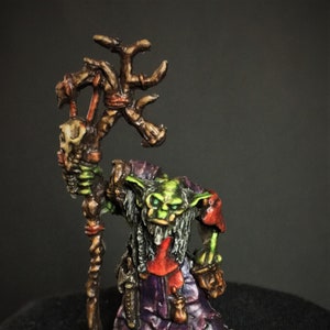 Gemalte Miniatur - Orc Druid Schaman für Dungeons and Dragons und andere Fantasy Rollenspiele und Fantasyspiele