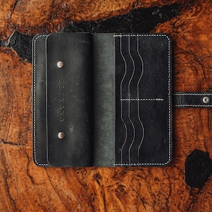 Benutzerdefinierte Lederbrieftasche, personalisierte Premium-Brieftasche aus pflanzlich gegerbtem Portemonnaie, unverzichtbare Geldbörse aus Trägerleder, reichlich Stauraum mit Handytasche