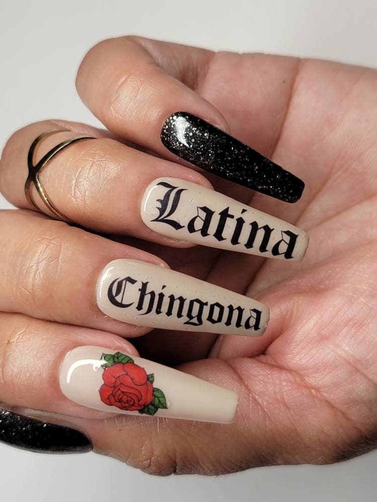 latina nails acrylic short