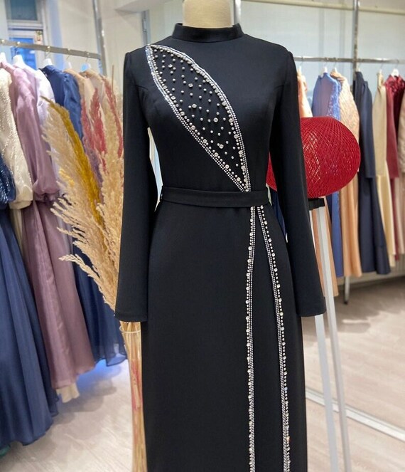 Modest dress stores near clearance me