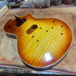 Lime chambrée pour guitare de style LP. Projet CAO Fusion 360 (téléchargement numérique) et fichiers CNC Les Paul .stl