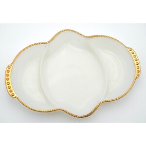 Anchor Hocking vintage des années 1970 Fire King Milk Glass 3 portions relish plat 11&quot; bordure dorée Etats-Unis