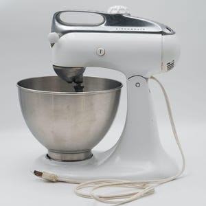 Vintage hobart kitchenaid mixer - Etsy 日本