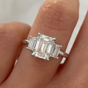 Three Stone Emerald Cut 2.50 Carat Moissanite Ring, Emerald Cut Engagement Ring , Three Stone Emerald Cut Ring.