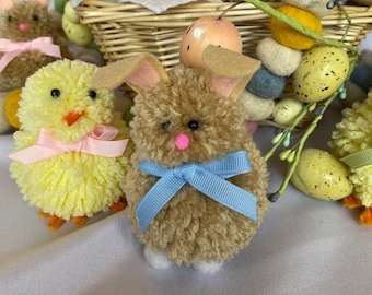 Pom Pom Chicks and Bunnies, Easter Chicks and Bunnies, Little Chicks and Bunnies, Yarn Chicks, Yarn Bunnies, Ester Basket Items