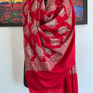 Handwoven Red Pashmina Shawl: Hand Embroidered Kashmiri Wool