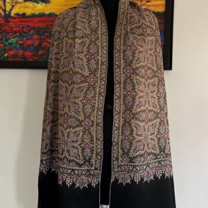 Exclusive Handloom woven and Hand embroidered pashmina ombre jamawar shawl , 100x200 Cm