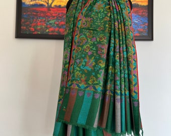 Green Handloom shawl, Floral Handwoven shawl , Boho scarf, New Year Gift shawl , Bridesmaid shawl, Handmade Pashmina shawl, Size 40 x80”Inch