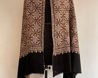 Exclusive Kashmiri Pashmina Shawl/Wrap Handwoven Pure Silk thread Hand Embroidery, Super Soft,Originaly sourced Sozni shawl