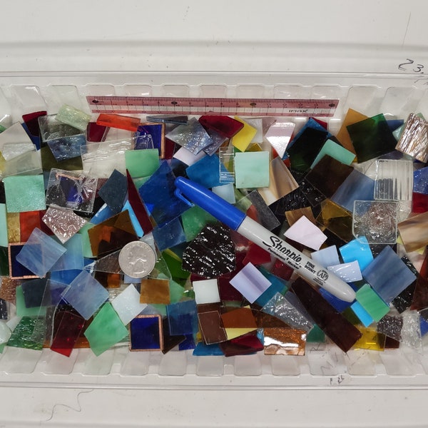 1 and 1/2Lbs. Stained Glass Scrap - Mosaic - Craft projects - Random Mixed Colors - Small Size Pieces