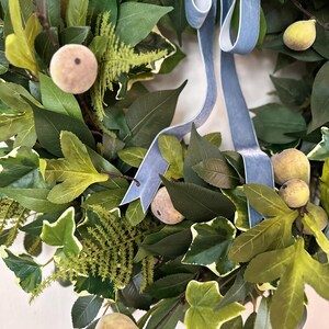 Spring Fruit Wreath with Blue Velvet Bow for Front Door Decor, Everyday Faux Greenery Wreath w/ Figs, Year Round Wreath w/ Ferns and Ivy image 5
