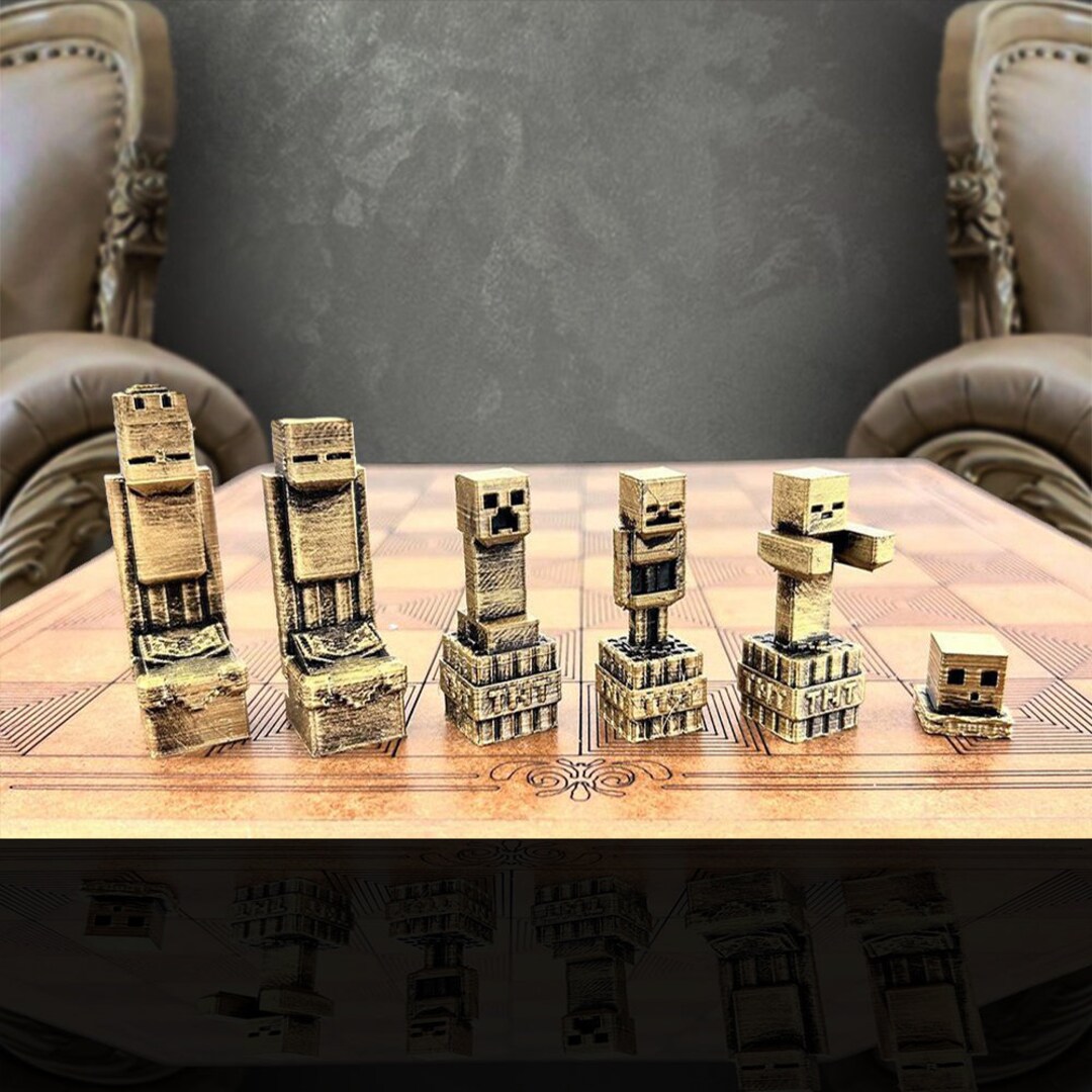 木製ボード付き、パーソナライズされた金属製マイクラチェスセット