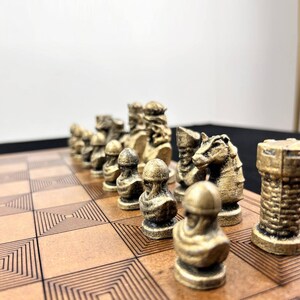 Metal Greek Roma Knight Chess Set With Chess Board Chevalier Chess Set ...