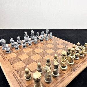 Metal Greek Roma Knight Chess Set With Chess Board Chevalier Chess Set ...