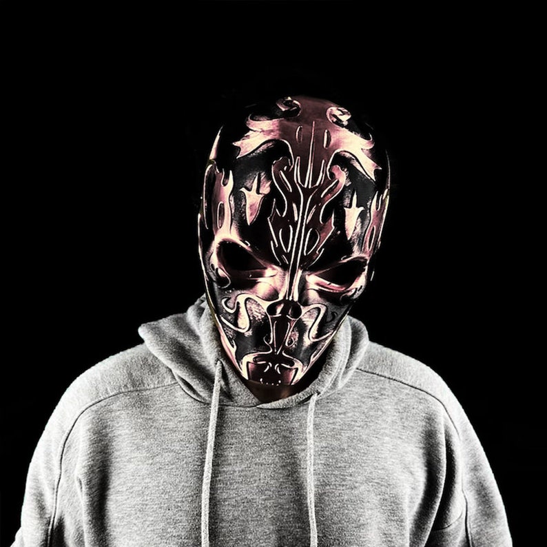 Skull Full Face Cosplay MaskHunter Skull Halloween Costume Mask Customizable Color Option Bronze