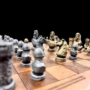 Metal Greek Roma Knight Chess Set With Chess Board Chevalier Chess Set ...