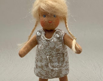 Flexible doll girl 11 cm Waldorf style No.2931