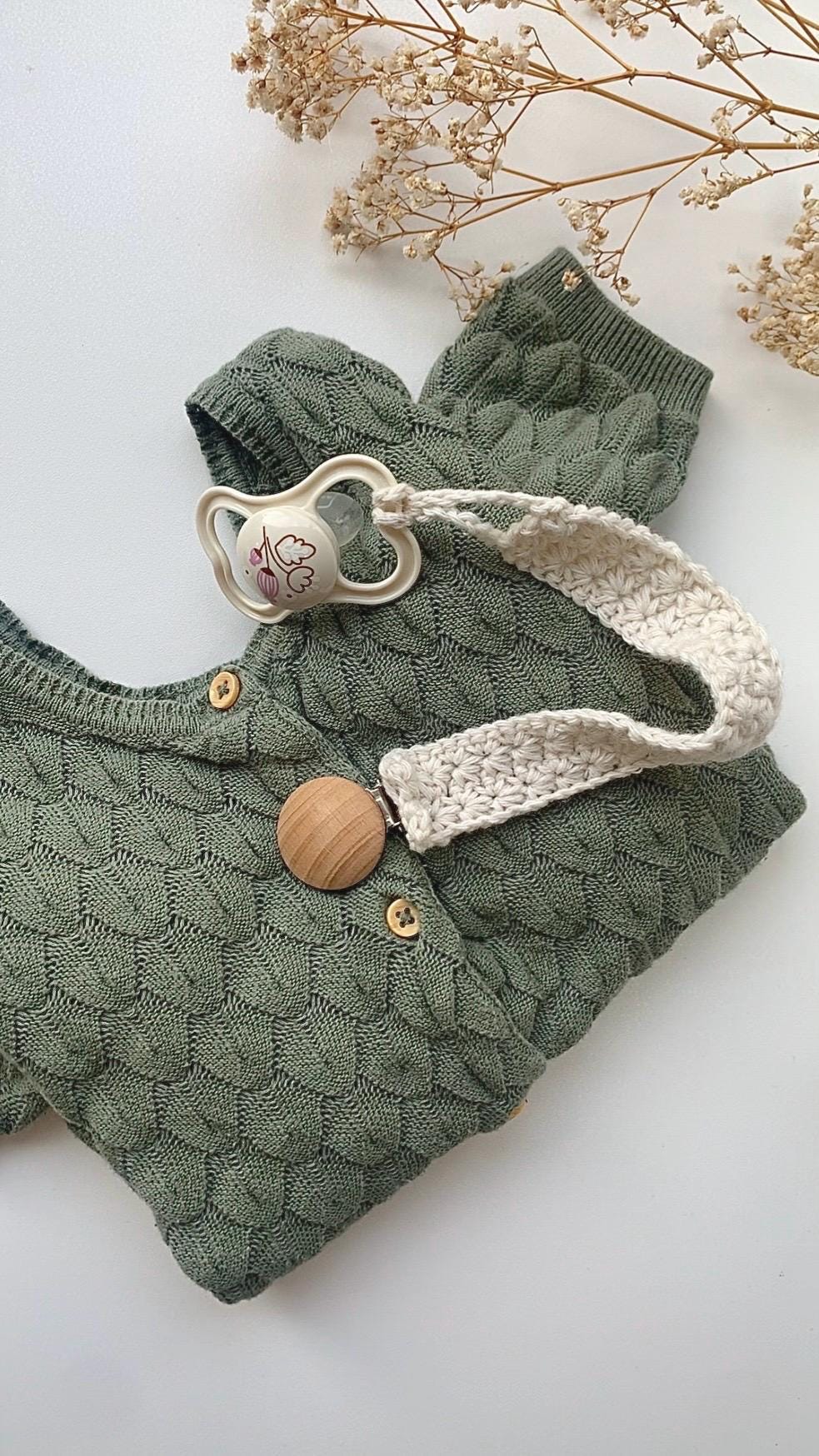 Soother clip crochet pacifier strap dummy clip newborn gift baby shower handmade gift
