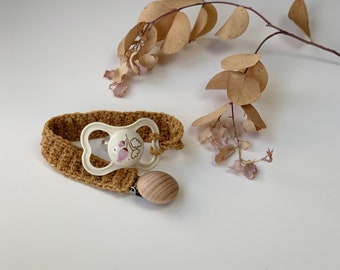 Soother clip handmade sustainable baby gift newborn (straight style)