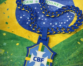 Collar y colgante personalizados impresos en 3D para aficionados de Brasil en la Copa Mundial.