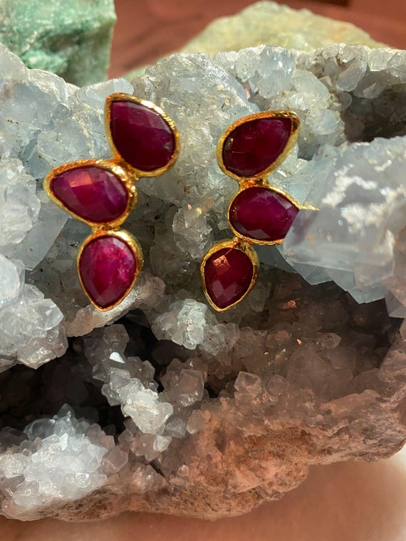 Garnet Stone Earrings,Handmade Earrings,Design Earrings,Jewelry,Natural Stone Jewelry,special gift,Gift for Mother,Gift for her