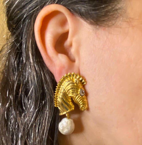 New Horse Motif Earrings, Handmade Earrings, Pearl Earrings, Jewelry, Pearl Jewelry, Horse Motif Pearl Earrings,Gift For Her,Gift For Mother