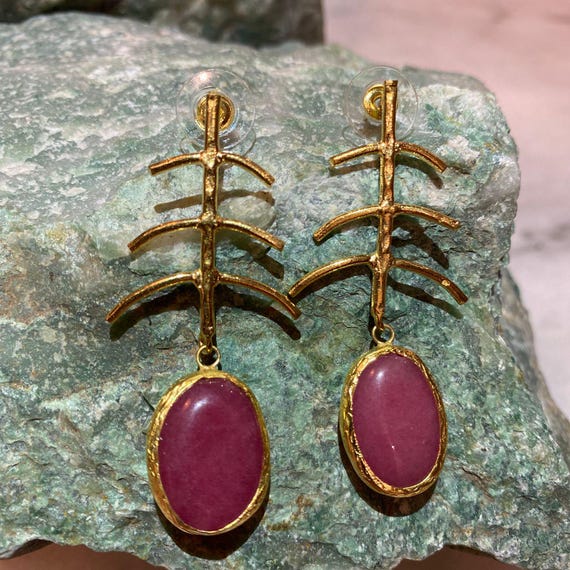 Garnet Fishbone Motif Earrings, Design Earrings, Drop Earrings, Garnet stone jewelry, gift earrings,