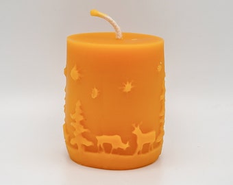 Beeswax candle "little winter world"