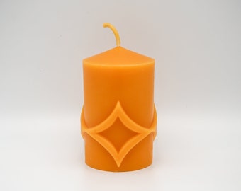 Beeswax candle "Rautenstump"