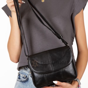 Small Leather Crossbody Bag, Black Leather Messenger Bag Women, Leather Shoulder Bag, Mini Leather Cross body Purse, Leather Purse, Satchel