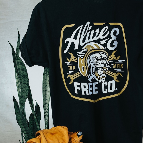 Alive & Free Motorcycle TShirt - Wild Cat Shirt Harley Biker Shirt | Racer T Shirt | Motorcycle Shirt | Outdoor Biking T Shirt | Casual Tee