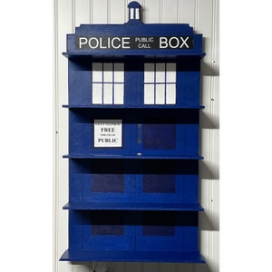 Doctor Who Display - TARDIS Display - T.A.R.D.I.S. Shelves - Funko Pop Shelves - Handmade