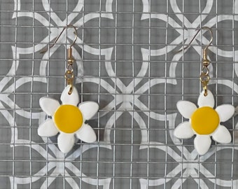 Clay Earrings| Polymer Clay| Daisy Earrings| Handmade| Nickel Free