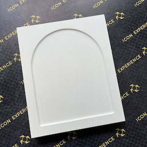 Gessoed icon board with a rectangular raised top border 30х25cm (11.81&quot; x 9.84&quot;)