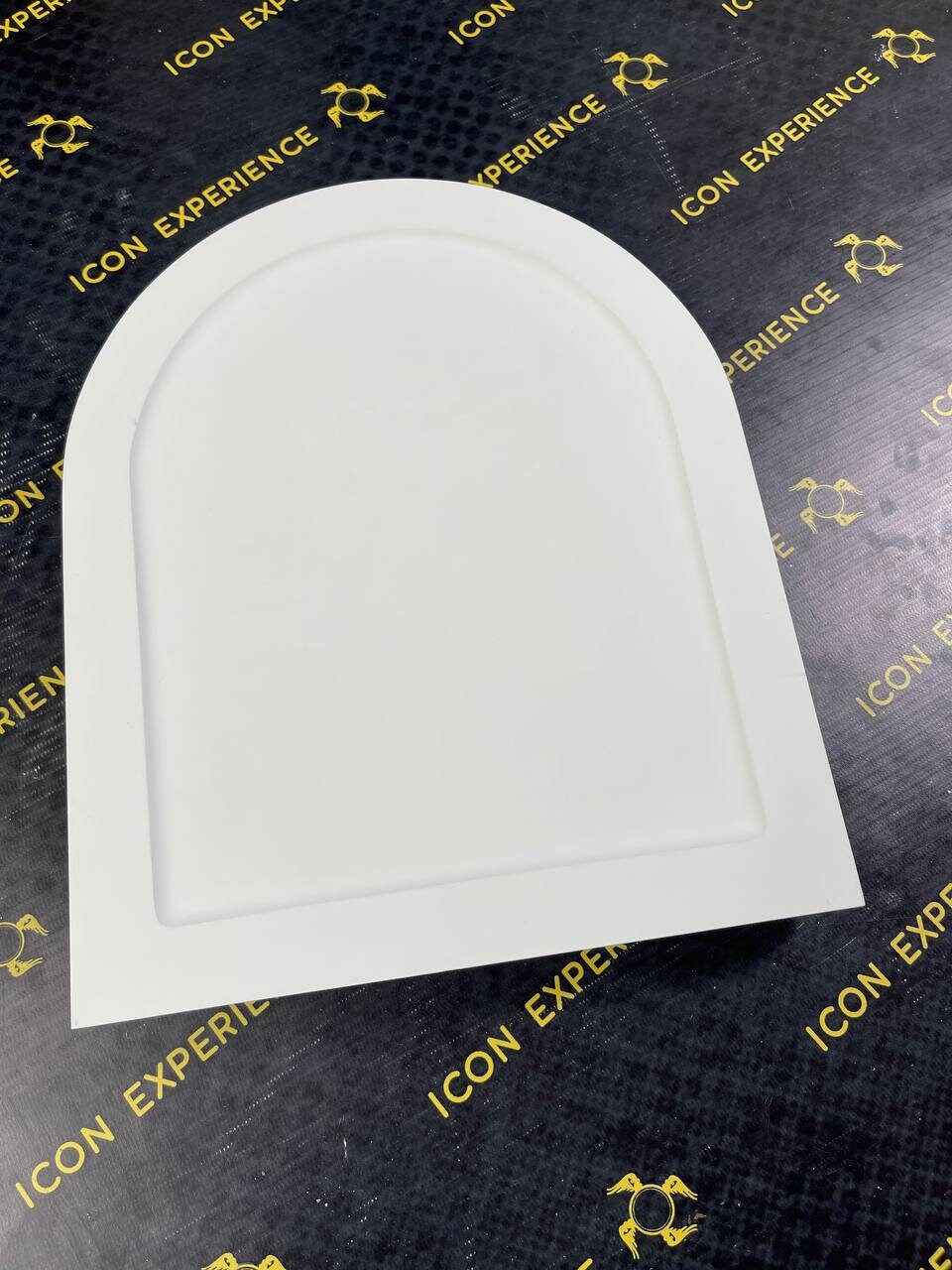 Gessoed Icon Board With a Round Raised Top Border 30х25cm 11.81 X 9.84