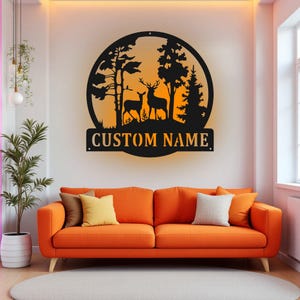 Benutzerdefinierte Hirsch Paar Metall Wandkunst mit LED-Licht, personalisierte Hirsch Familie Name Zeichen Dekoration für Zimmer, Hirsch Familie Metall LED Dekor