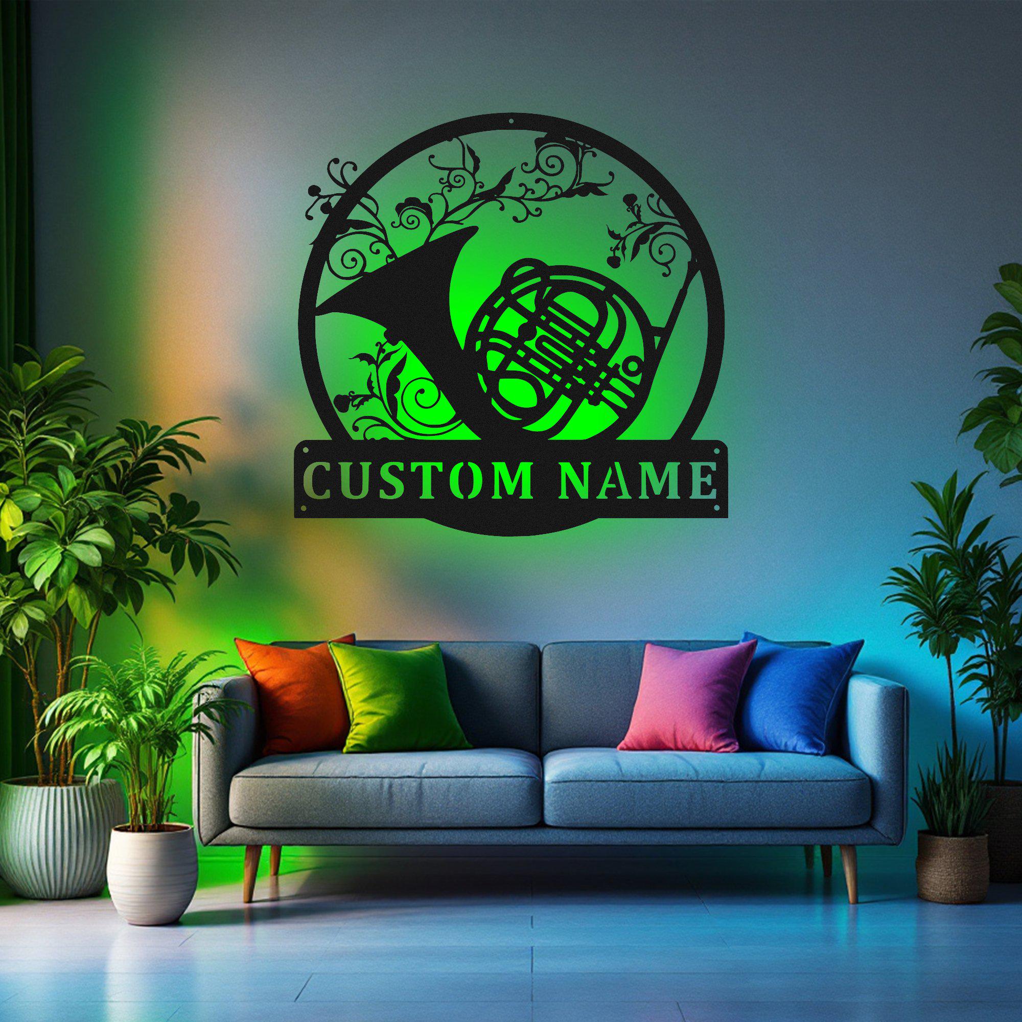 Benutzerdefinierte Horn Metallwandkunst mit LED-Licht, personalisierte Hornlehrer-Namensschild-Dekoration für Raum, Horn-Wohnkultur