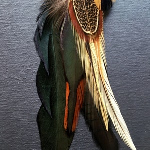 Longue boucle d'oreille unique, plumes naturelles, plume de paon, mono boucle pour homme ou femme, boucle d'oreilles plumes bohème ethnique image 3