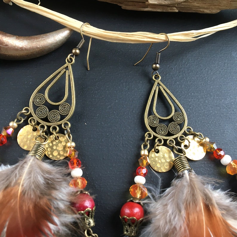 Longues boucles d'oreilles plumes naturelles, rouge, marron, grizzly, perles, boucles d'oreilles ethnique, bohème, boho, bohemien, gipsy image 8