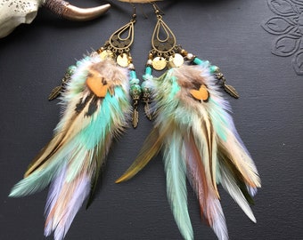 Boucles d'oreilles plumes naturelles, plumes vert menthe, perles, boucles d'oreilles longues ethnique, bohème, boho, gipsy, bohemian, hippie