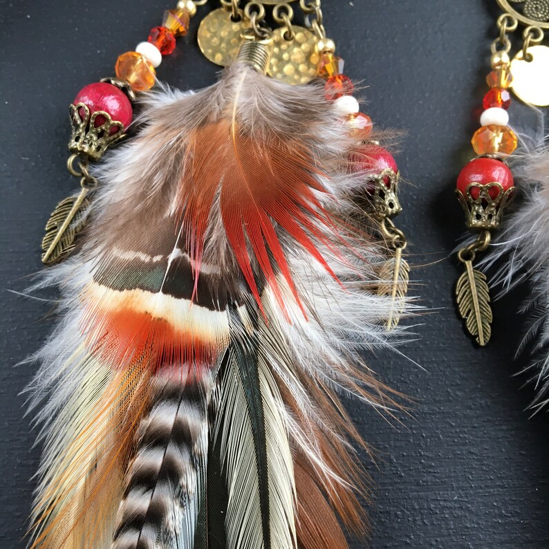 Longues boucles d'oreilles plumes naturelles, rouge, marron, grizzly, perles, boucles d'oreilles ethnique, bohème, boho, bohemien, gipsy image 5